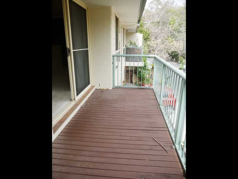 33/15 Simpsons Road, Elanora QLD 4221