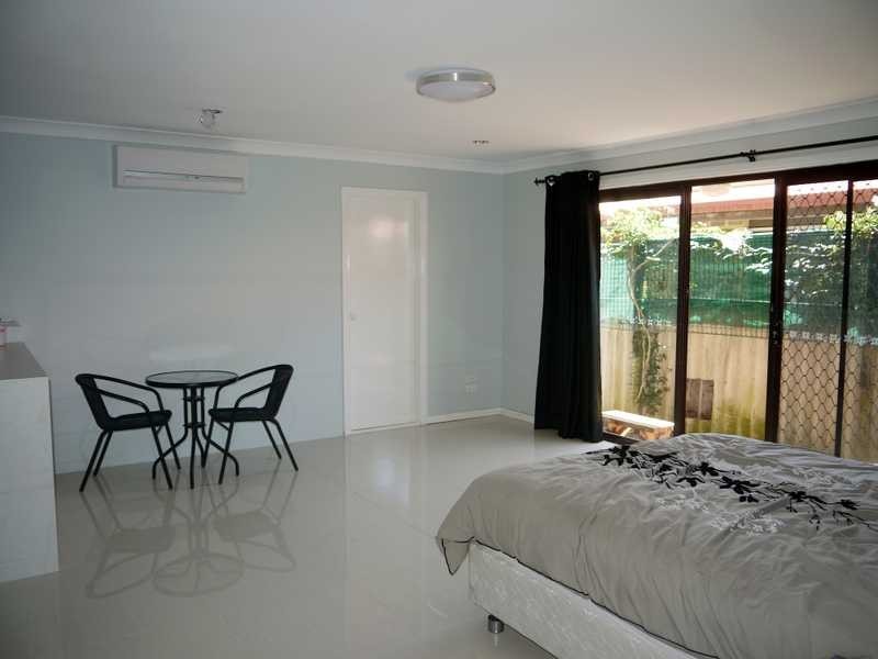 1/24 Fourth Avenue, Palm Beach QLD 4221