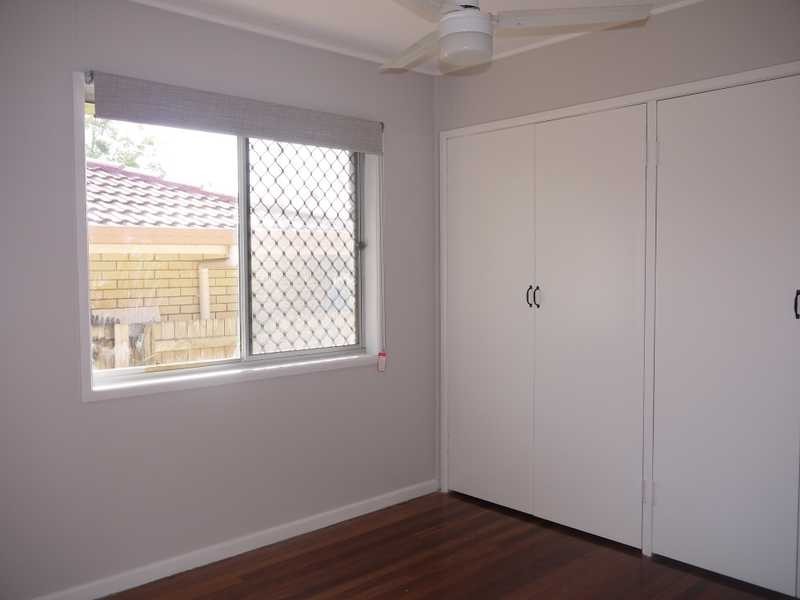 34 Tenth Avenue, Palm Beach QLD 4221