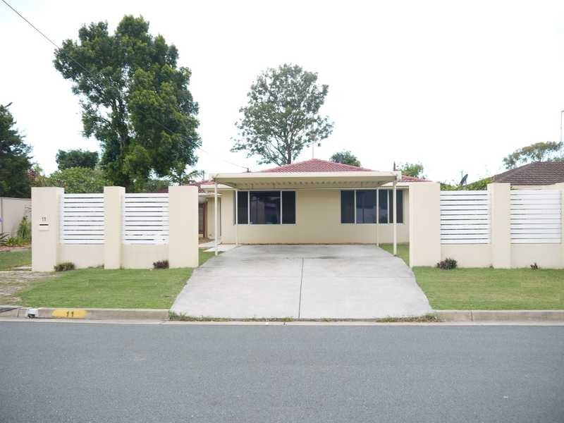 11 Denawen Street, Palm Beach QLD 4221