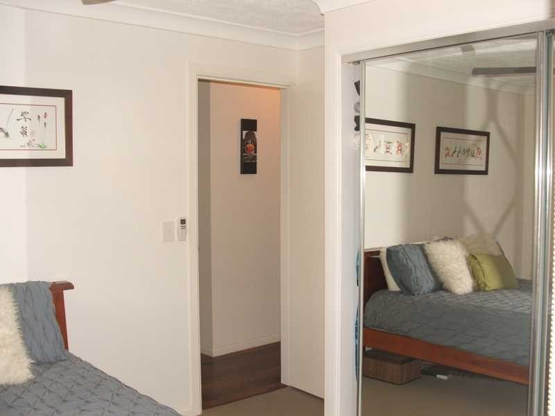 Unit 1/7 Twenty Seventh Avenue, Palm Beach QLD 4221