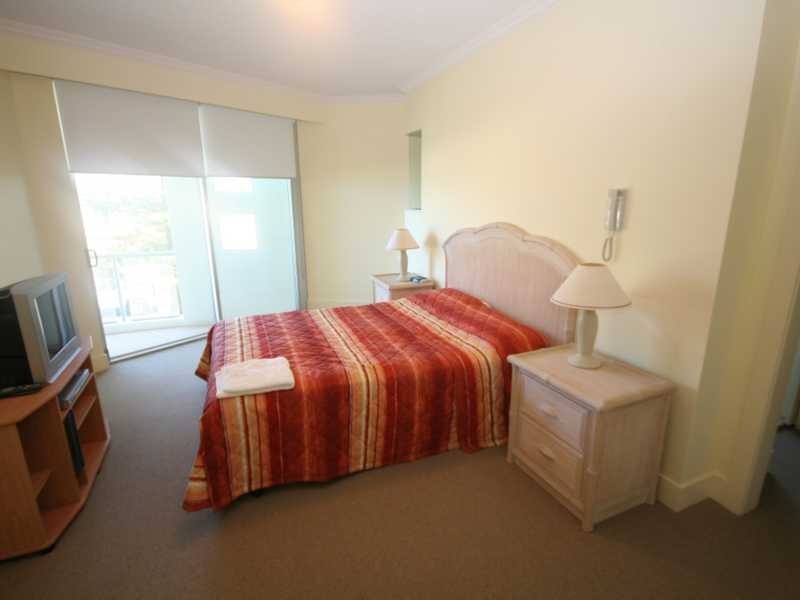 Unit 201/1 Twenty First Avenue, Palm Beach QLD 4221