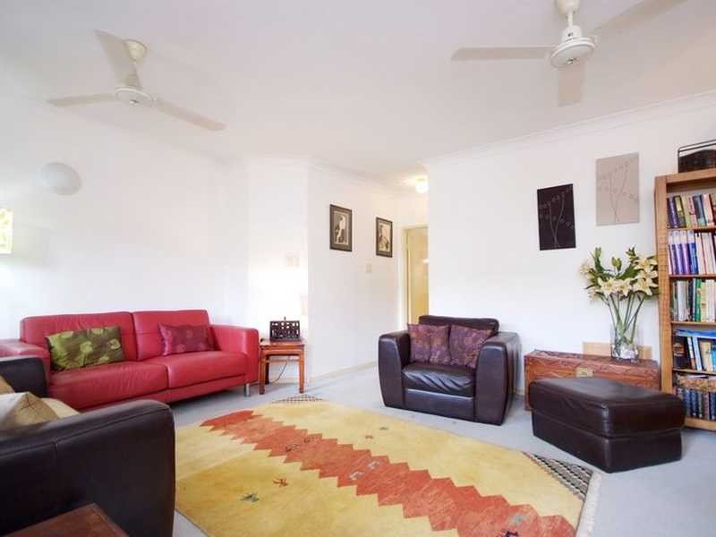 4/17 Digger Street, Cairns North QLD 4870