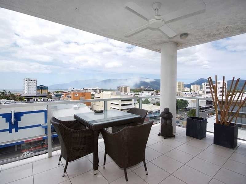 906/125 Grafton Street, Cairns City QLD 4870