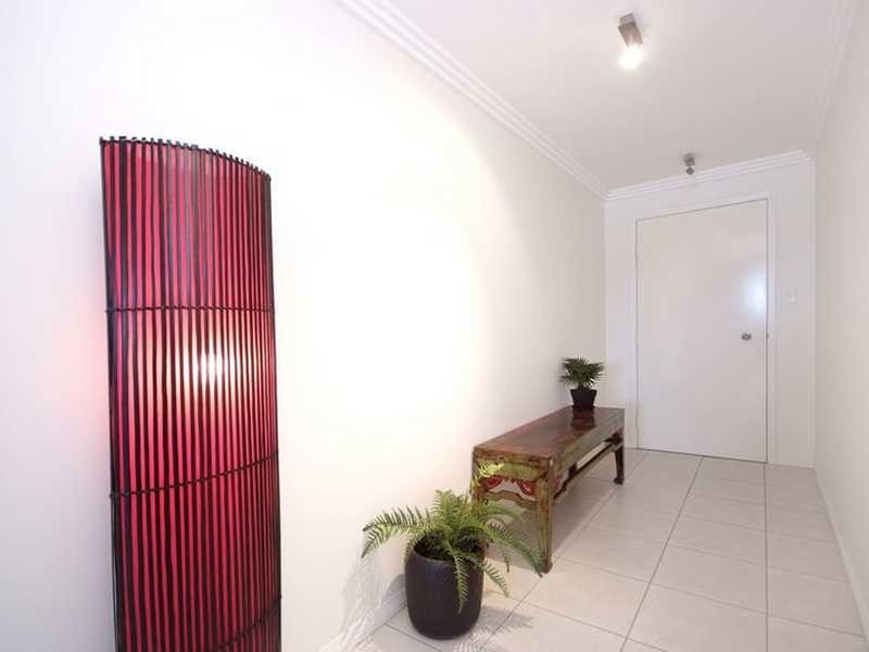 906/125 Grafton Street, Cairns City QLD 4870