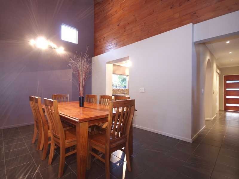 72 Wistaria Street, Holloways Beach QLD 4878