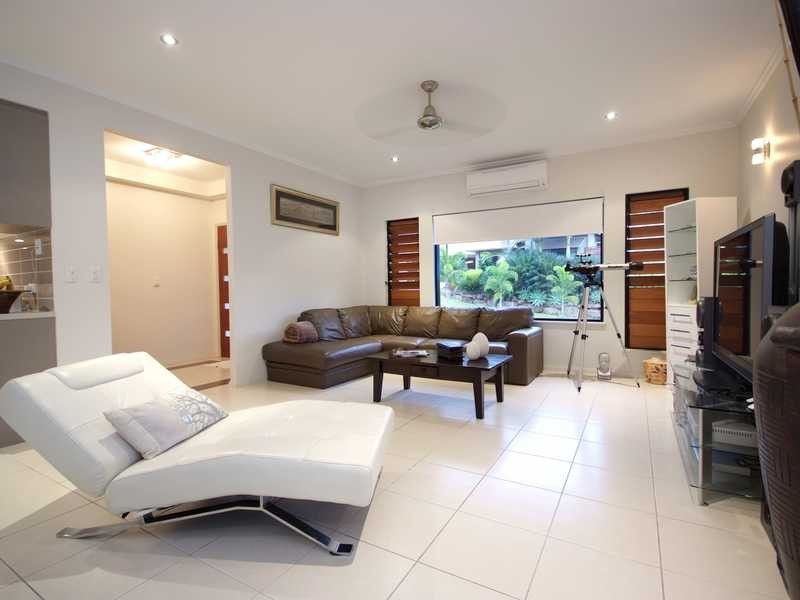 11 Willie Ming Close, Redlynch QLD 4870