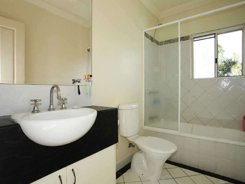 3/189 Spence Street, Bungalow QLD 4870