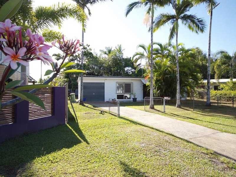 5 Izatt Close, Edge Hill QLD 4870