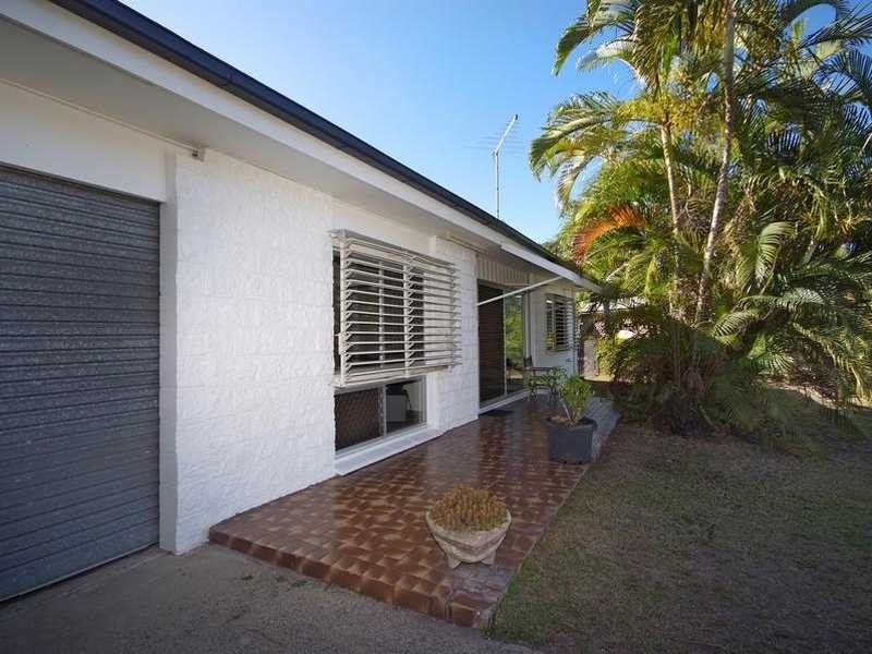 5 Izatt Close, Edge Hill QLD 4870