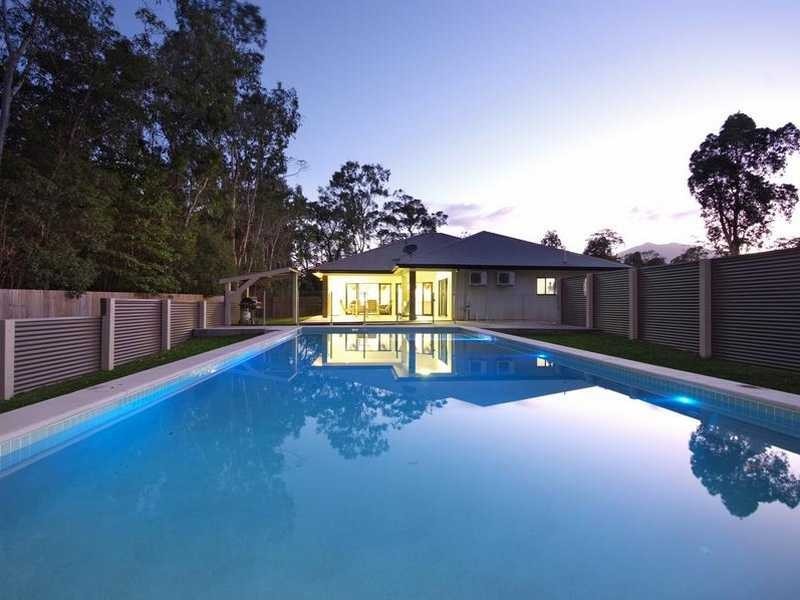 63 Fretwell Road, White Rock QLD 4868