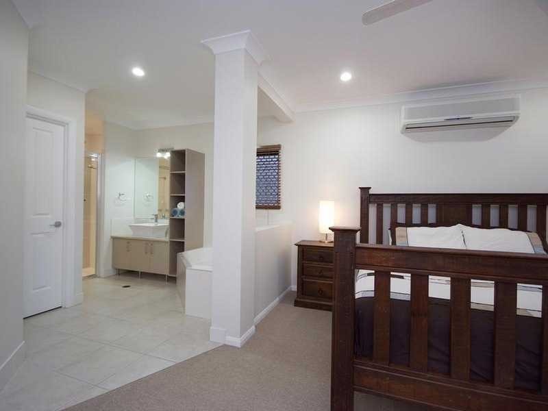 63 Fretwell Road, White Rock QLD 4868