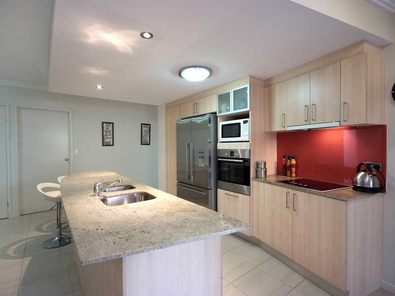 1/242 Grafton Street, Cairns North QLD 4870