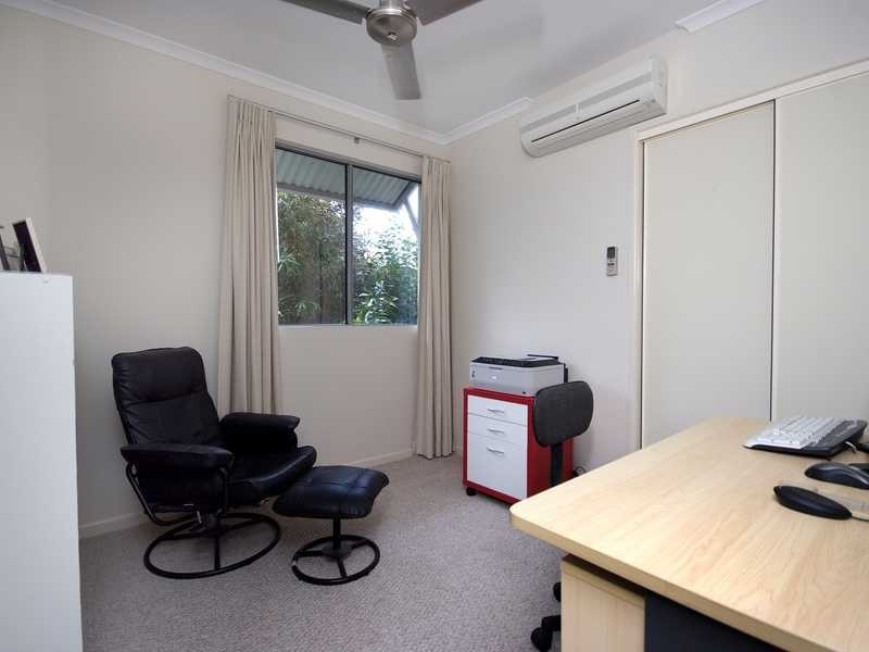 1/242 Grafton Street, Cairns North QLD 4870