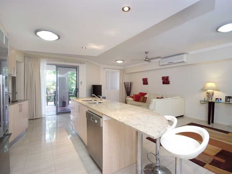 1/242 Grafton Street, Cairns North QLD 4870