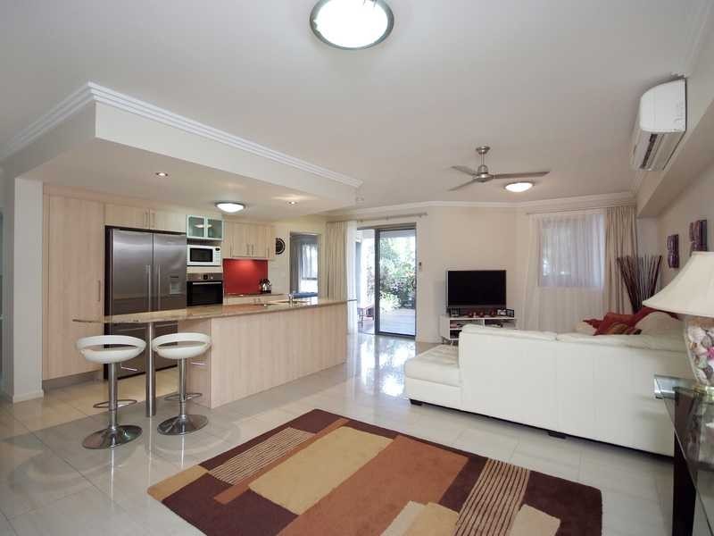 1/242 Grafton Street, Cairns North QLD 4870