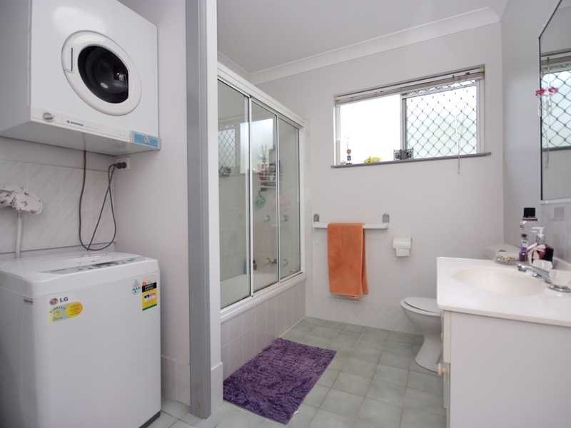 7/8 Springfield Crescent, Cairns QLD 4870