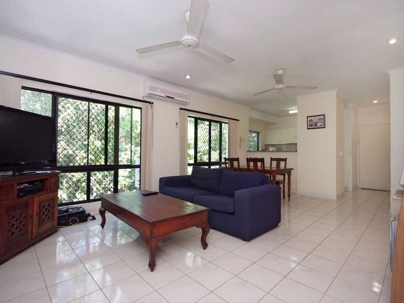8/353 Severin Street, Cairns QLD 4870