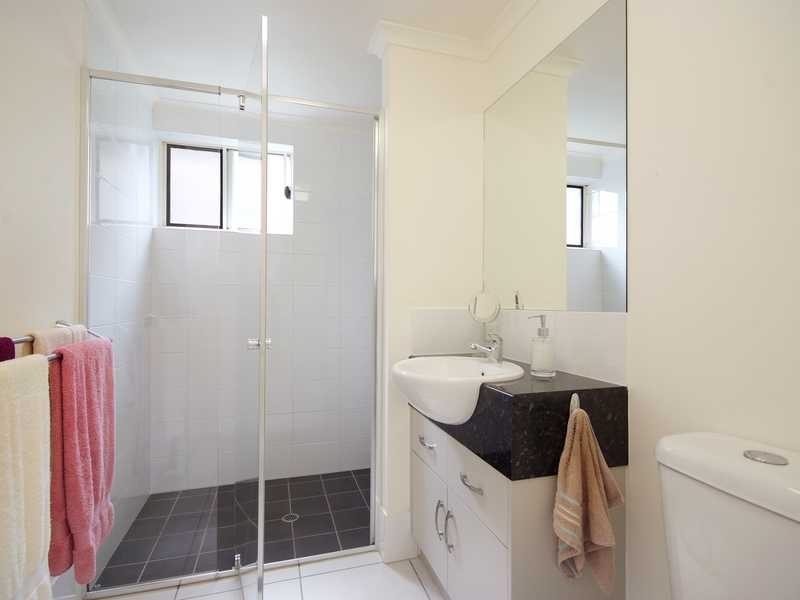 16/1-13 Ernest Street, Redlynch QLD 4870