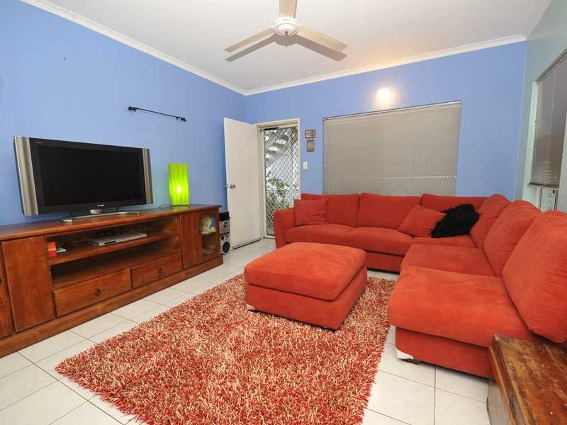 12/8 Rose Street, Cairns QLD 4870