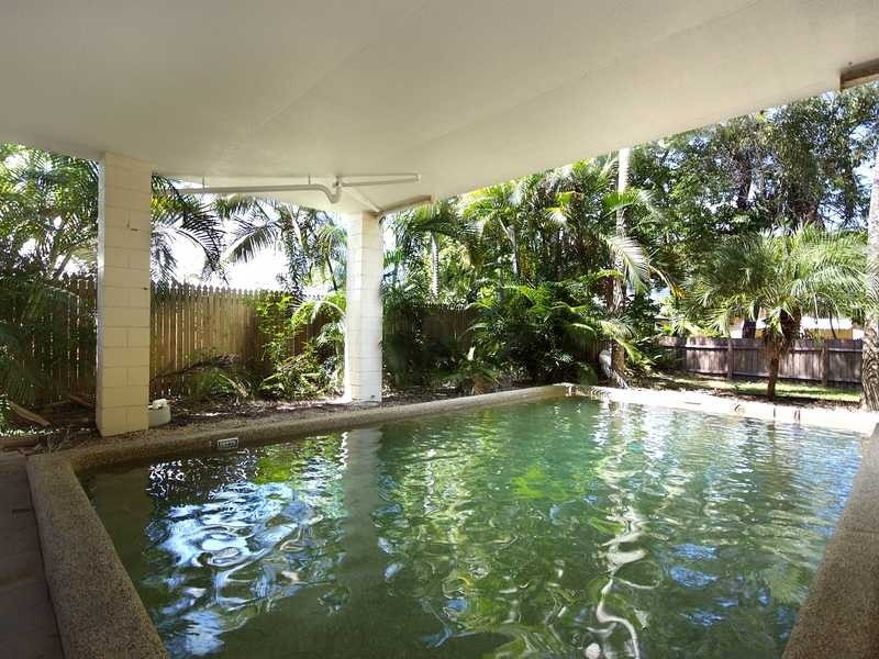 5/513 Varley Street, Yorkeys Knob QLD 4878