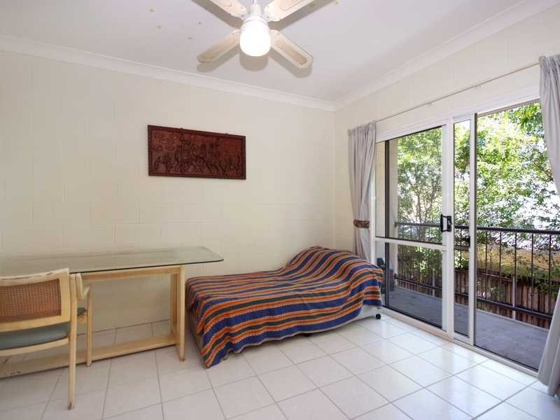 5/513 Varley Street, Yorkeys Knob QLD 4878