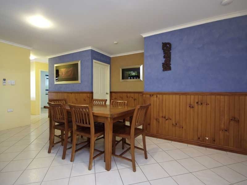 4 Tapini Close, Trinity Beach QLD 4879