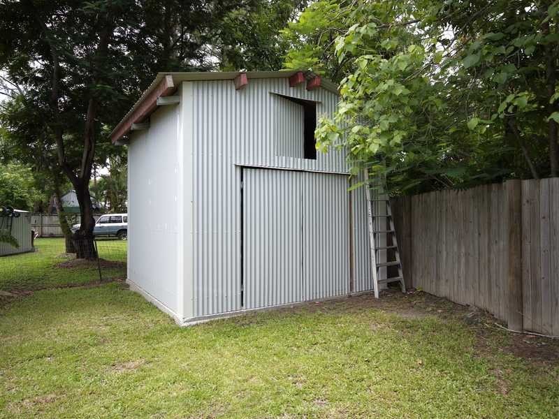 4 Tapini Close, Trinity Beach QLD 4879