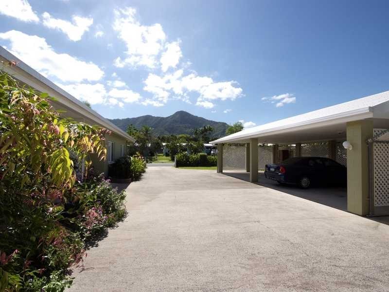 1 & 3/28 Tiffany Street, White Rock QLD 4868