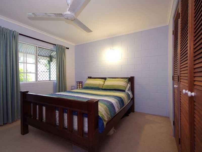 4/36 Old Smithfield Road, Freshwater QLD 4870