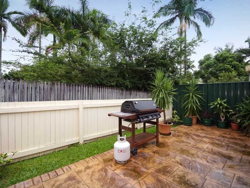 4/36 Old Smithfield Road, Freshwater QLD 4870