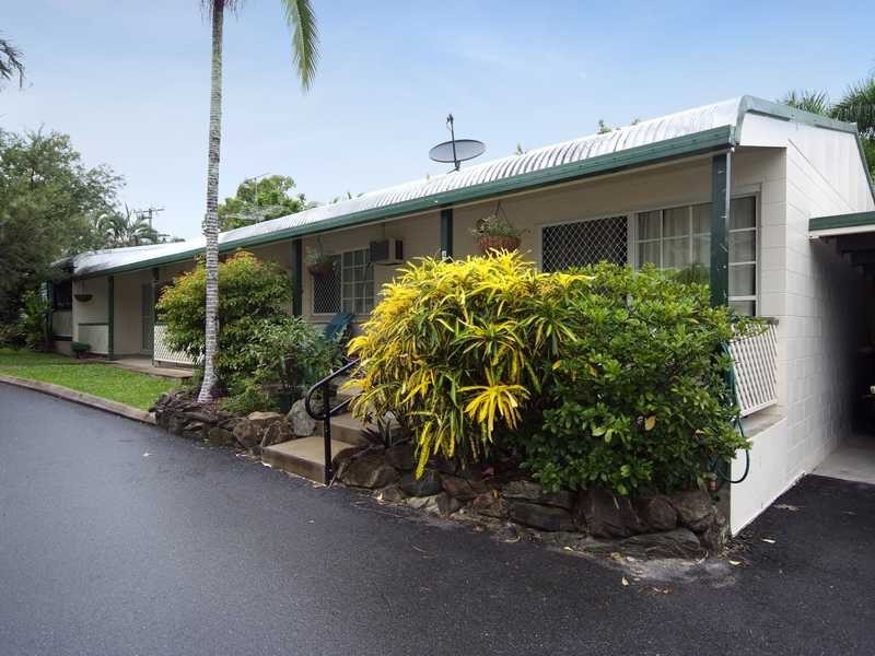 4/36 Old Smithfield Road, Freshwater QLD 4870