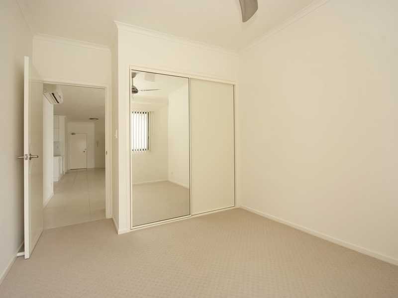 9 / 15-17 Minnie Street, Cairns QLD 4870