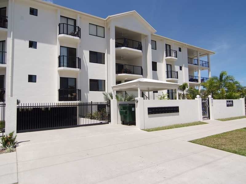 9 / 15-17 Minnie Street, Cairns QLD 4870