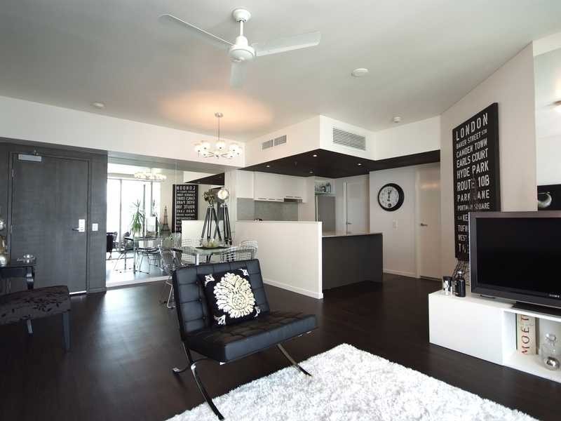 1002/99 Esplanade, Cairns City QLD 4870