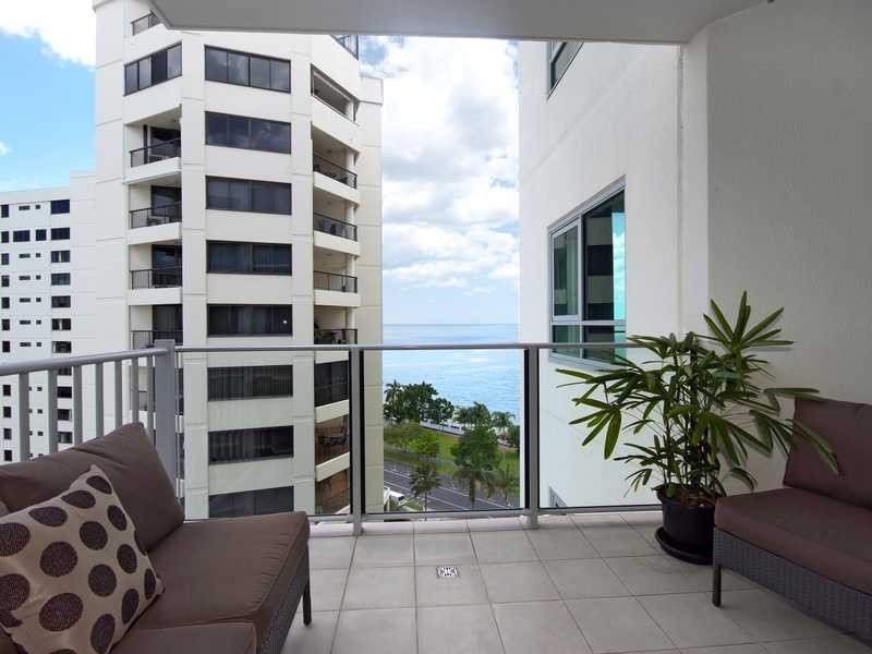 1002/99 Esplanade, Cairns City QLD 4870