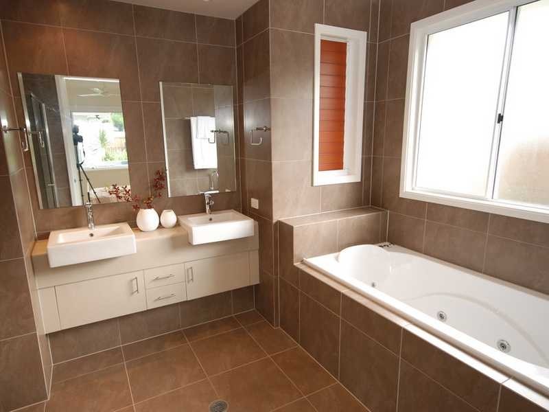 6 Davidson Close, Redlynch QLD 4870