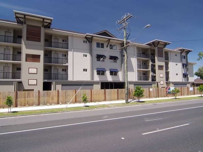 318/22 Ward Street, Mooroobool QLD 4870
