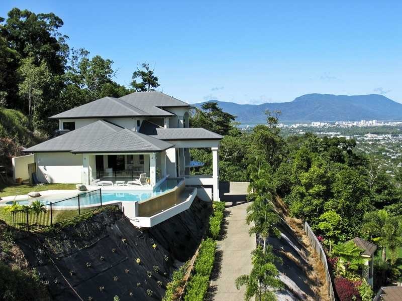 48 East Park Ridge Drive, Brinsmead QLD 4870