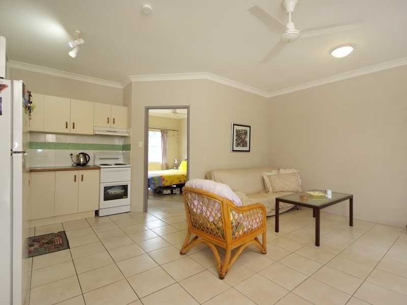 10/217 Spence Street, Cairns QLD 4870