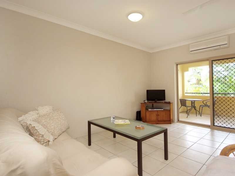 10/217 Spence Street, Cairns QLD 4870
