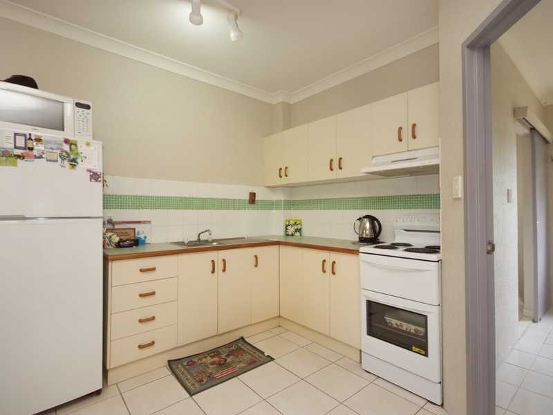 10/217 Spence Street, Cairns QLD 4870