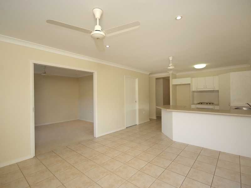 14 Messina Close, Kanimbla QLD 4870