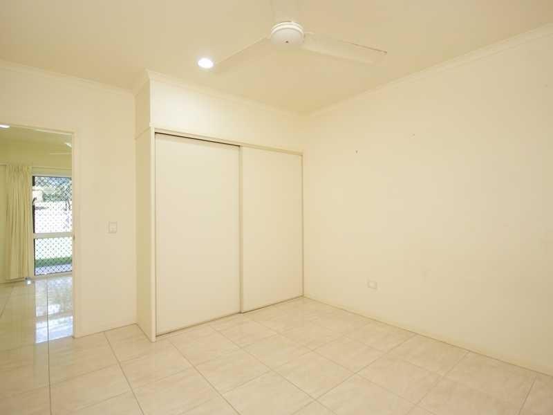 8 Cascade Ave, Kewarra Beach QLD 4879