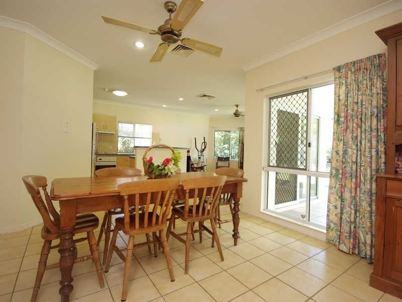 4 Parkinson Drive, Kewarra Beach QLD 4879