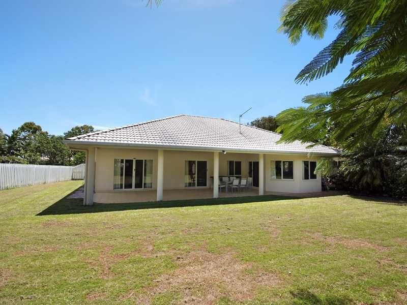 4 Parkinson Drive, Kewarra Beach QLD 4879