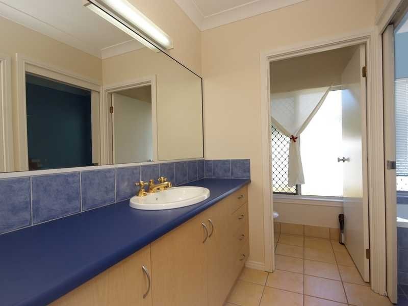 4 Parkinson Drive, Kewarra Beach QLD 4879