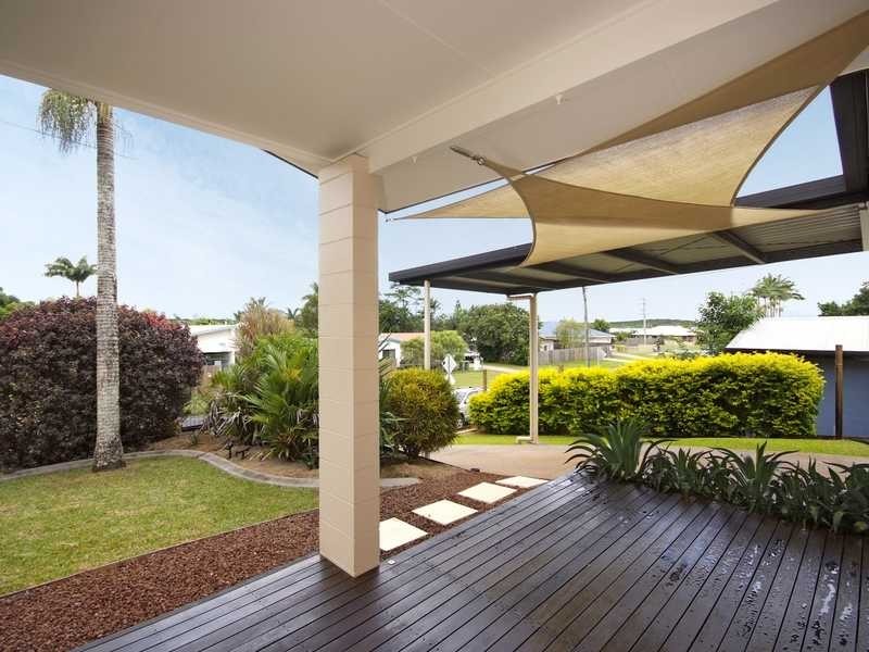 9 Kambara Street, Cairns QLD 4870