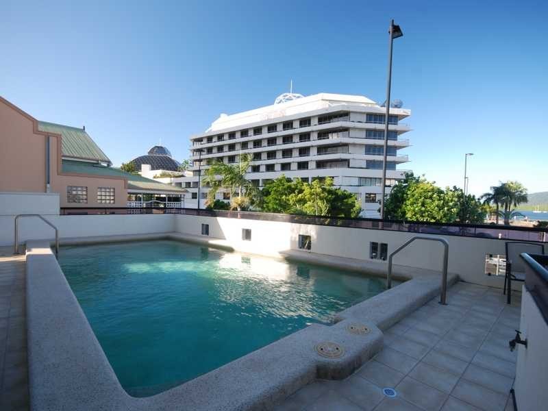 701/3 Abbott St, Cairns City QLD 4870