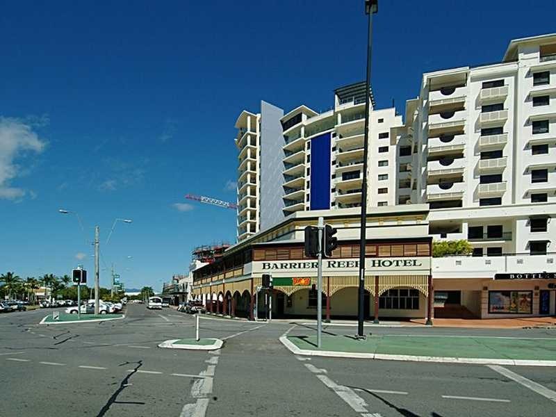 701/3 Abbott St, Cairns City QLD 4870